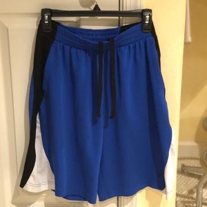 Old Navy Active athletic shorts